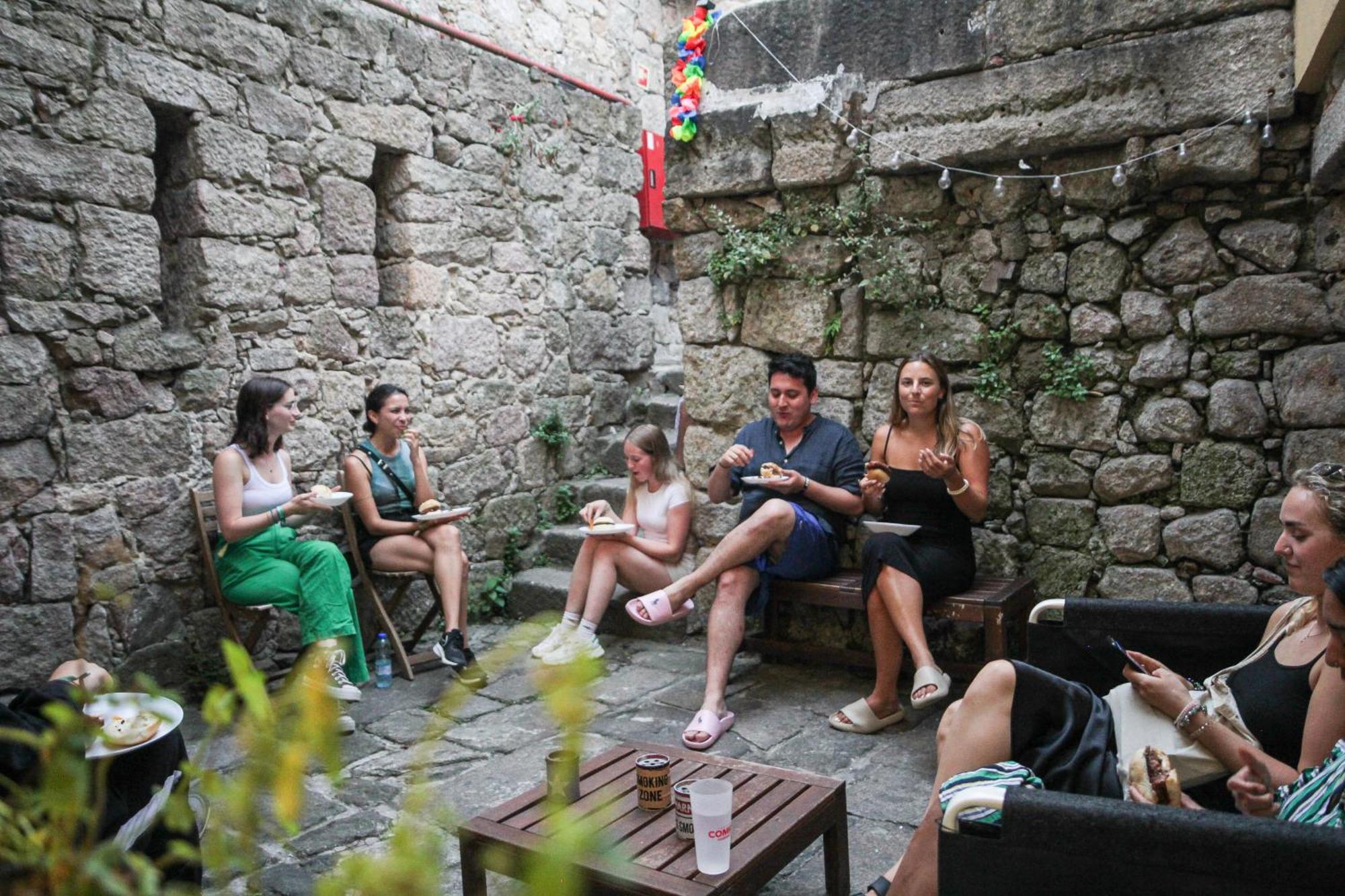 Onefam Ribeira Hostel Porto Exterior foto